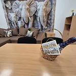 아파트 Safari *
